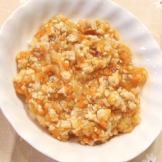 【幼児食】ひき肉と野菜の中華丼